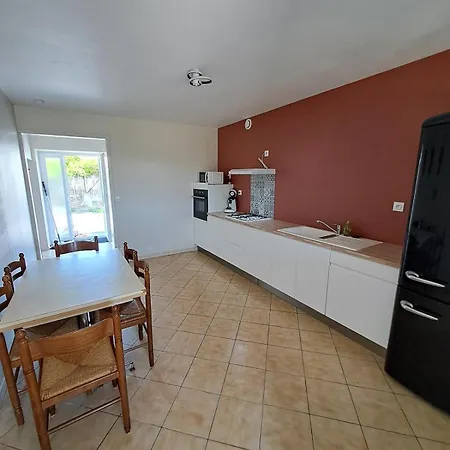 Maison De Village Дом отдыха Tesson
