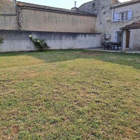 Maison De Village * Tesson